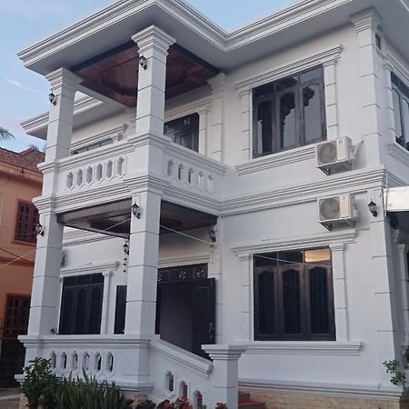 Inthavong Hotel/Guest House Vang Vieng Exterior foto