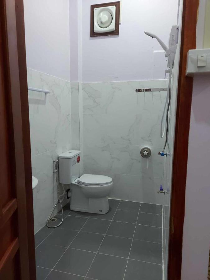Inthavong Hotel/Guest House Vang Vieng Exterior foto